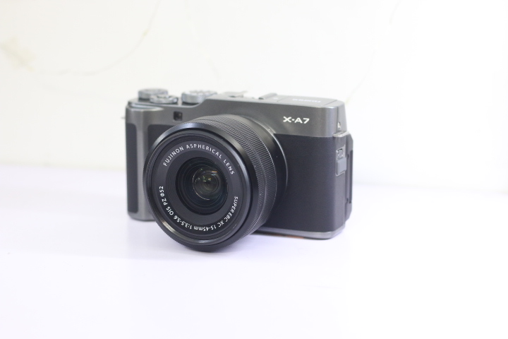 Máy ảnh Fujifilm X-A7 Kit 15-45mm F 3.5.5.6 OIS PZ