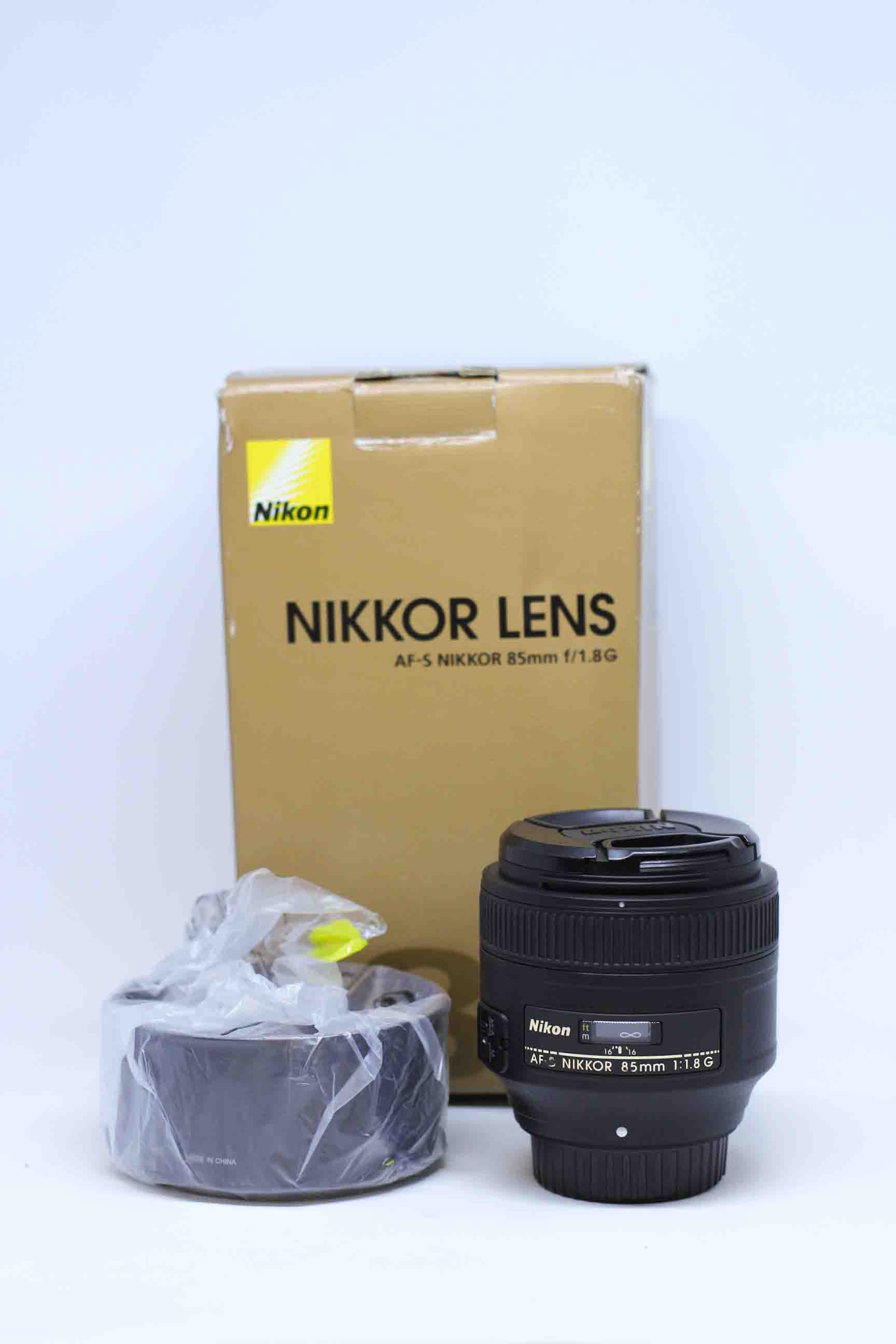 Ống kính Nikon 85mm F/1.8G