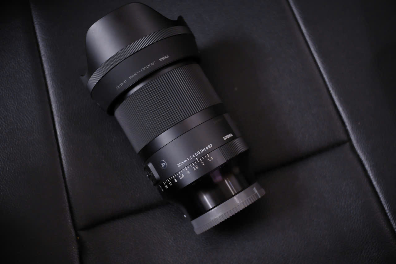 sigma-35mm-f-1-4-dg-dn-art-sony-likenew-99
