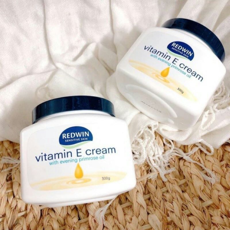 Kem dưỡng ẩm mềm da Redwin Úc 300g