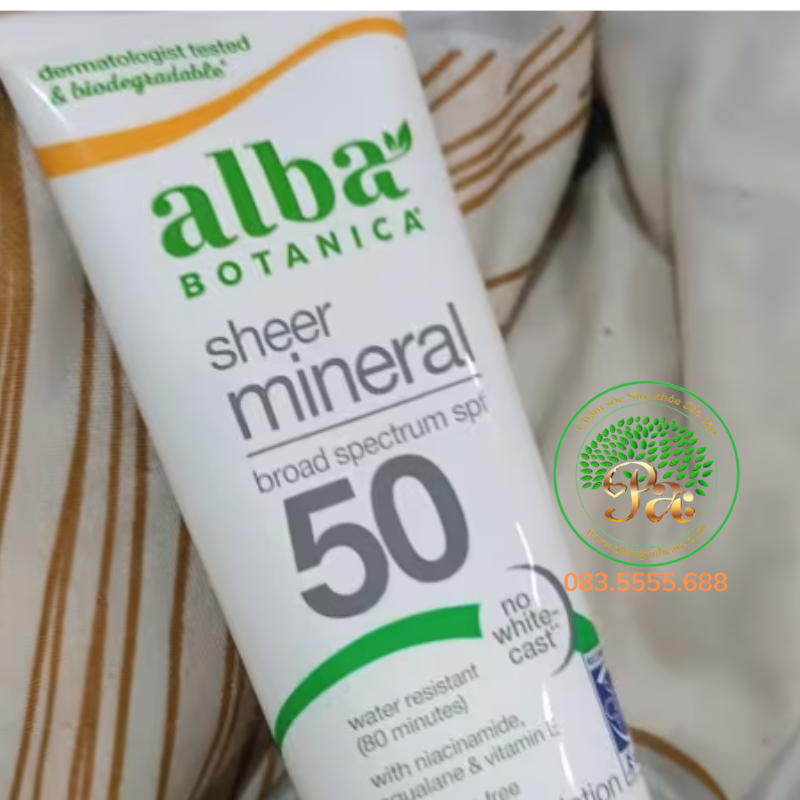 Kem chống nắng khoáng chất Alba Botanica Sheer Mineral Broad Spectrum SPF 50