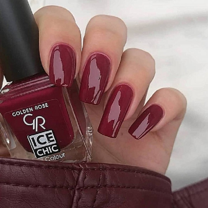 Nước sơn móng VOI