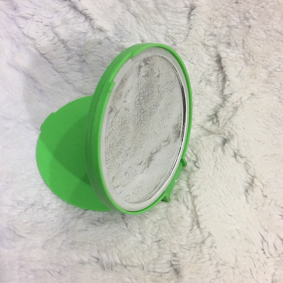 Kiếng soi vuông tròn nhựa rẻ bỏ ví VN