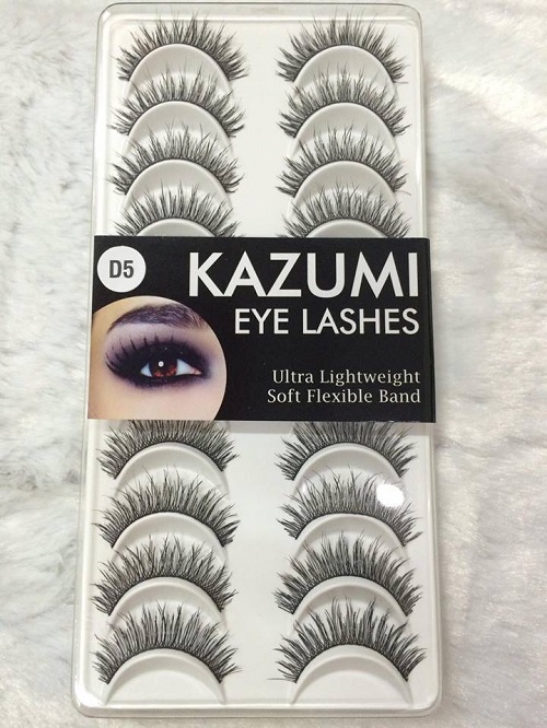 Lông mi KAZUMI khay 10 đôi.