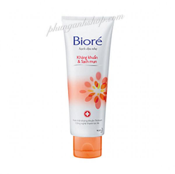 Sữa rửa mặt Biore