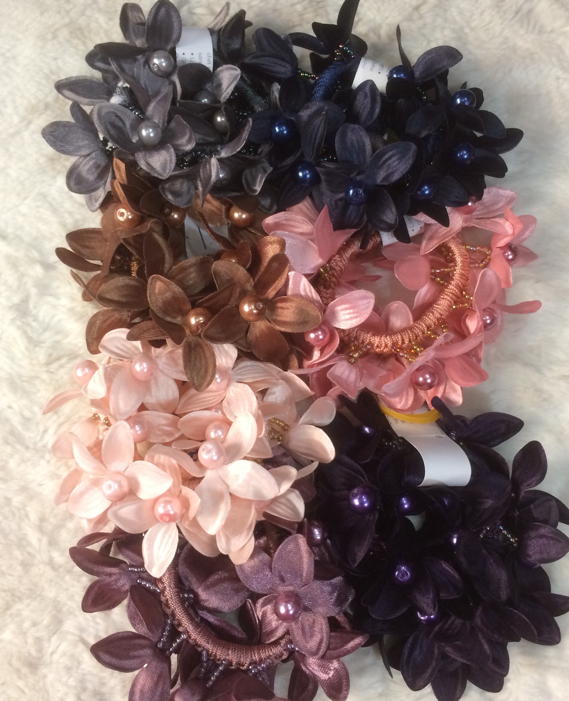 Cột tóc hột hoa GB 50k