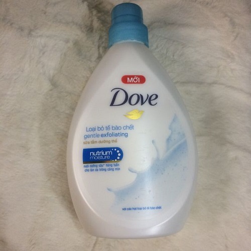 Tắm Dove nutrium moisture
