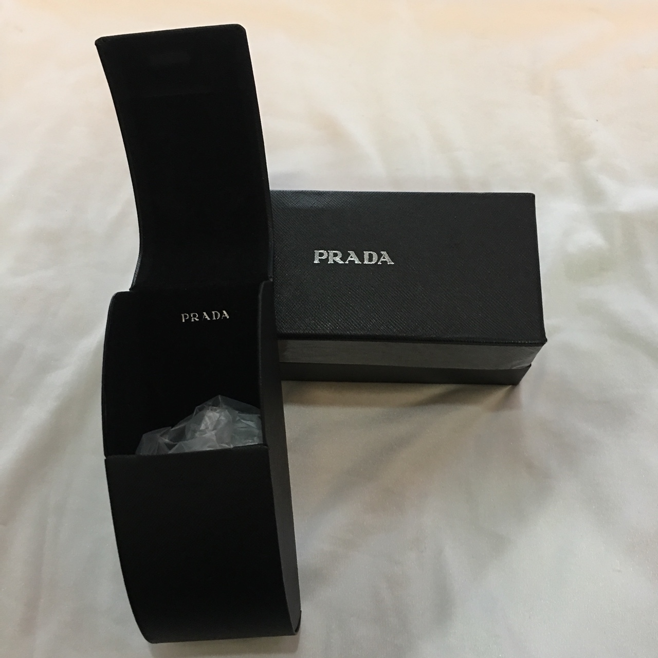 Hộp kính mắt lẻ