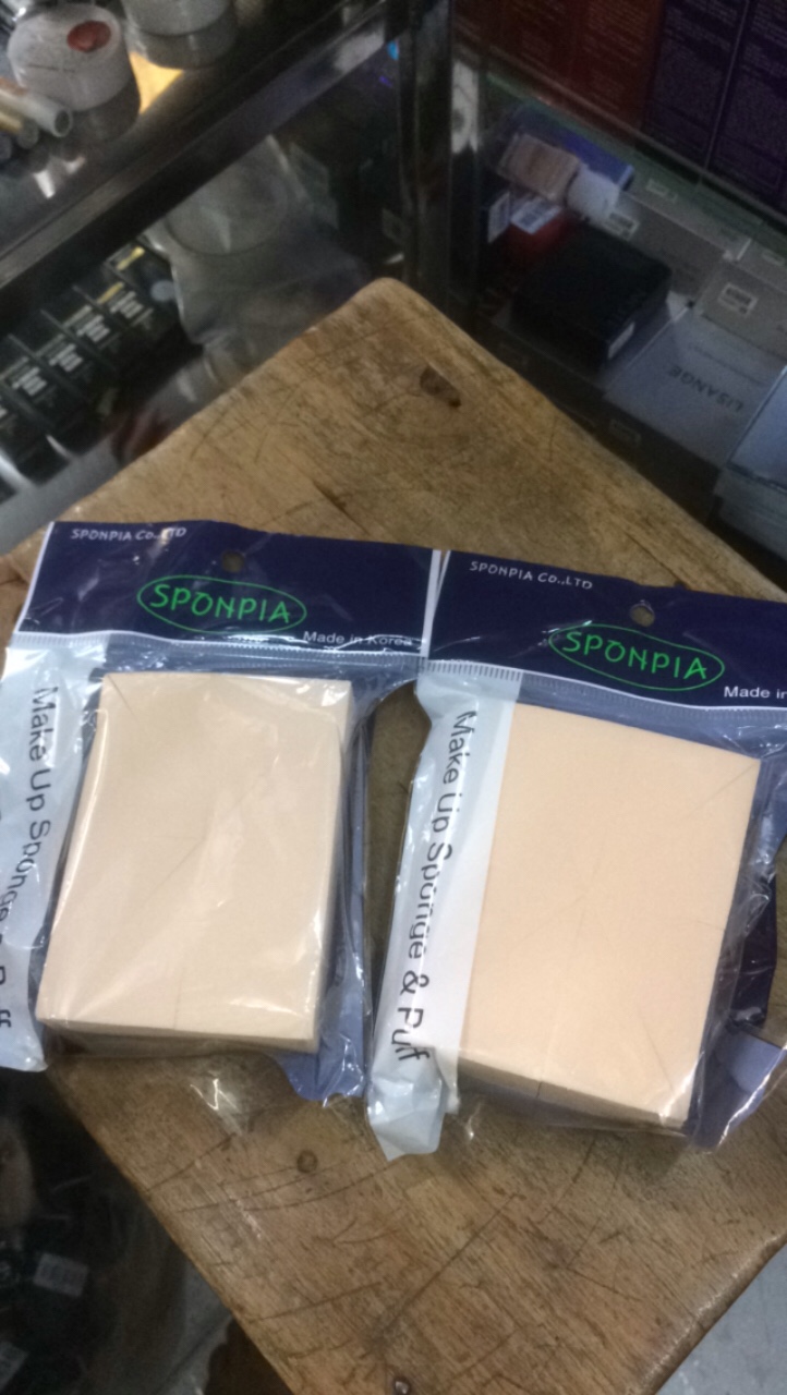 Bông phấn tán kem (góc khóe .)