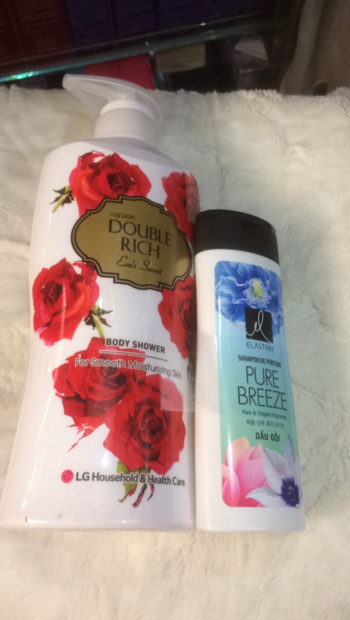 Sữa tắm Double Rich 550g