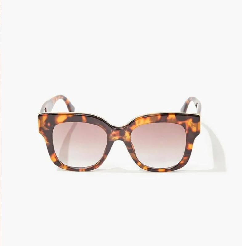 Kính Cavalla xanh đậm K680