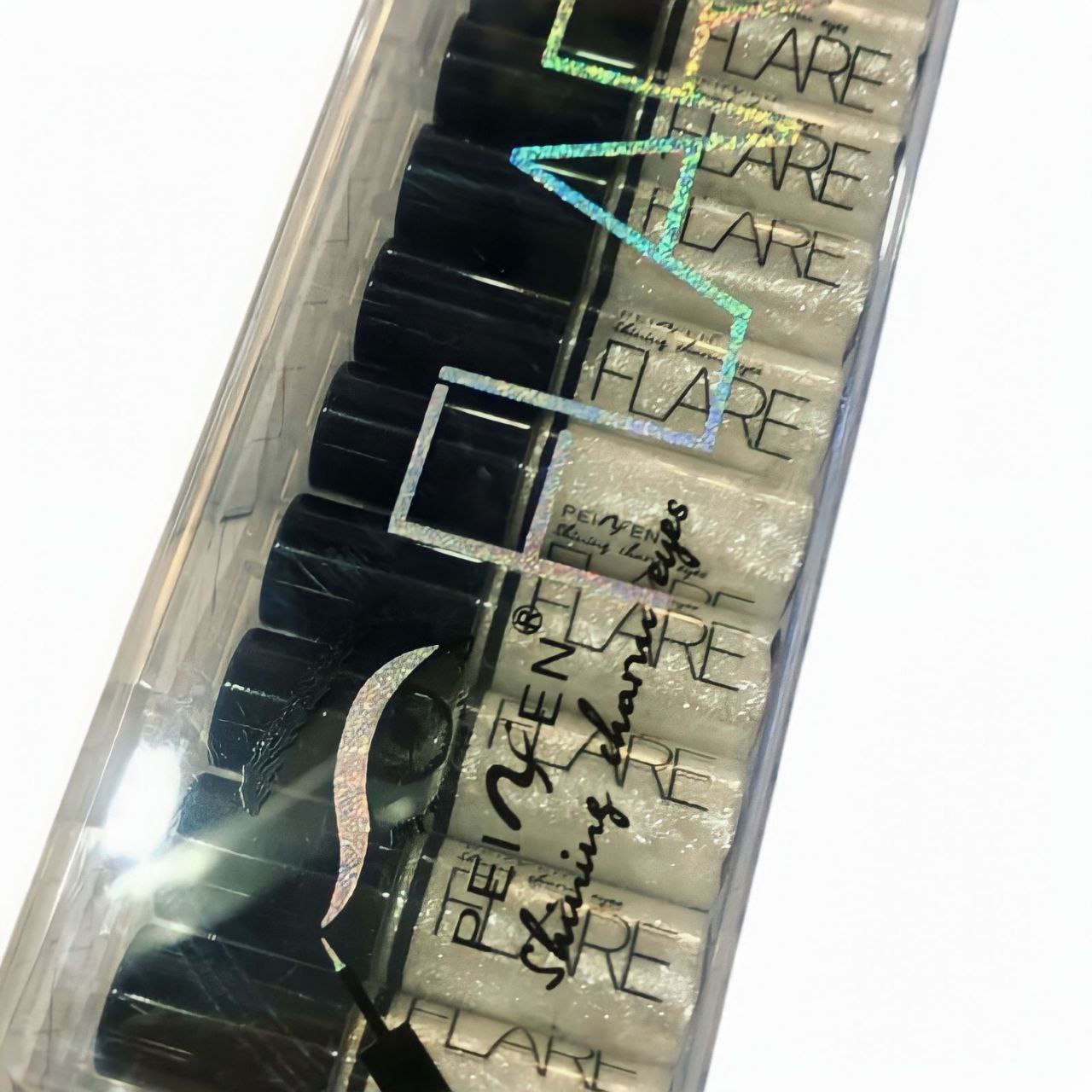 Kẻ kim tuyến Flare