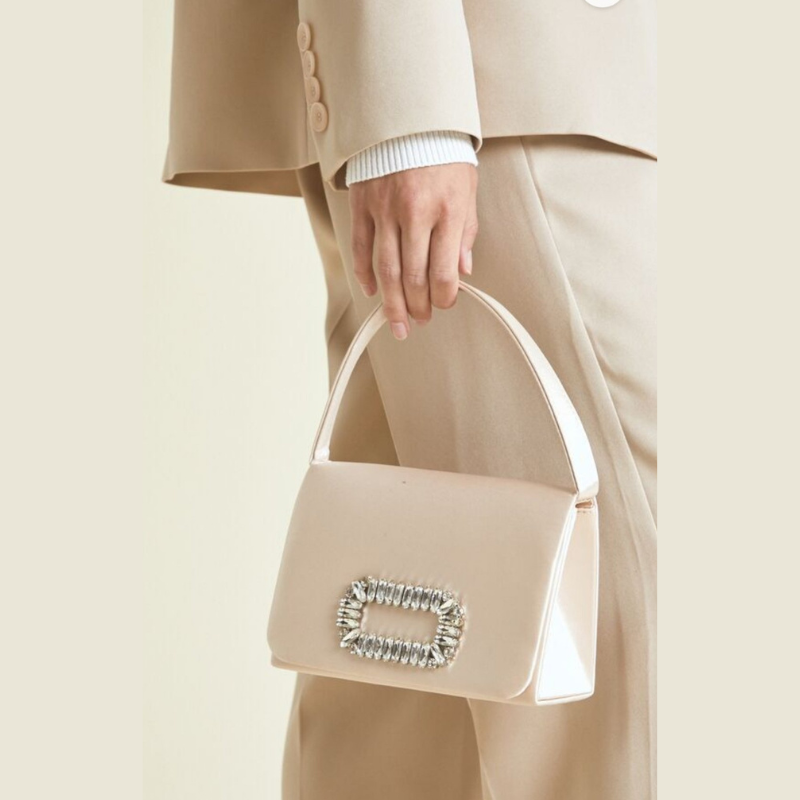 Túi đính xoàn f21 màu vàng be