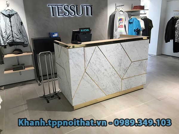 mau-gia-ke-teo-quan-ao-shop-thoi-trang-dep-tai-ha-noi