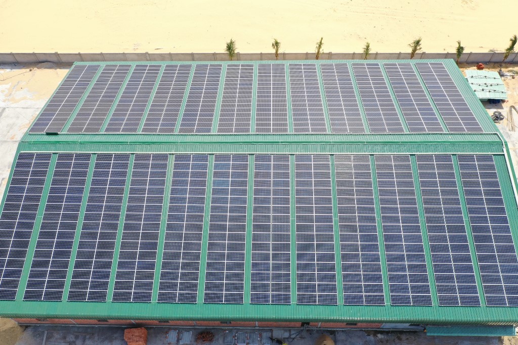 du-an-300-kwp-tai-trung-tam-dang-kiem-xe-co-gioi-binh-dinh