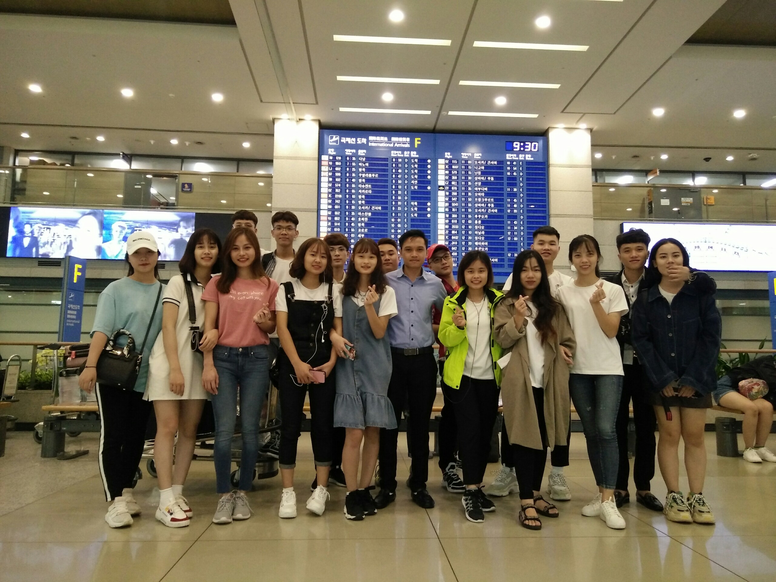 NGÀY ĐẦU TẠI HÀN QUỐC- DU HỌC SINH  KỲ THÁNG 9/2018  