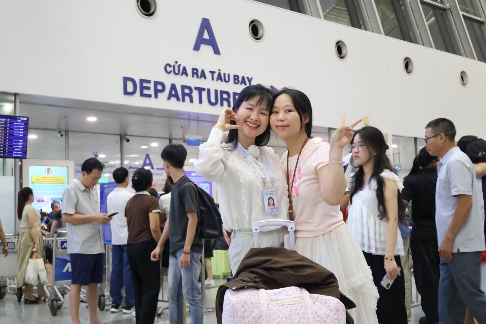 MỘT CHUYẾN BAY – MỘT HÀNH TRÌNH TRƯỞNG THÀNH