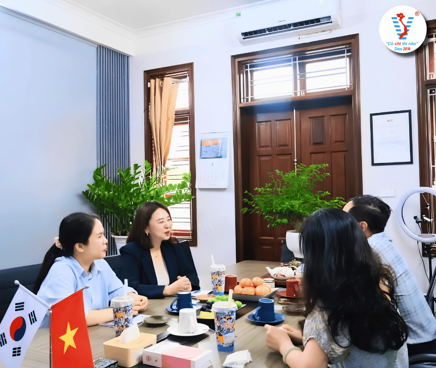 Viet Spirit vinh dự đón tiếp đoàn đại diện Trường Đại học AJOU – Trường Top 1 tại Suwon đến thăm và làm việc