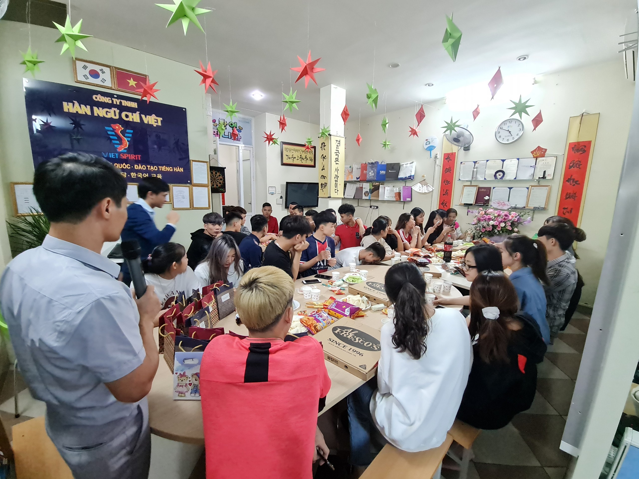  Chúc mừng ngày phụ nữ Việt Nam!!!!