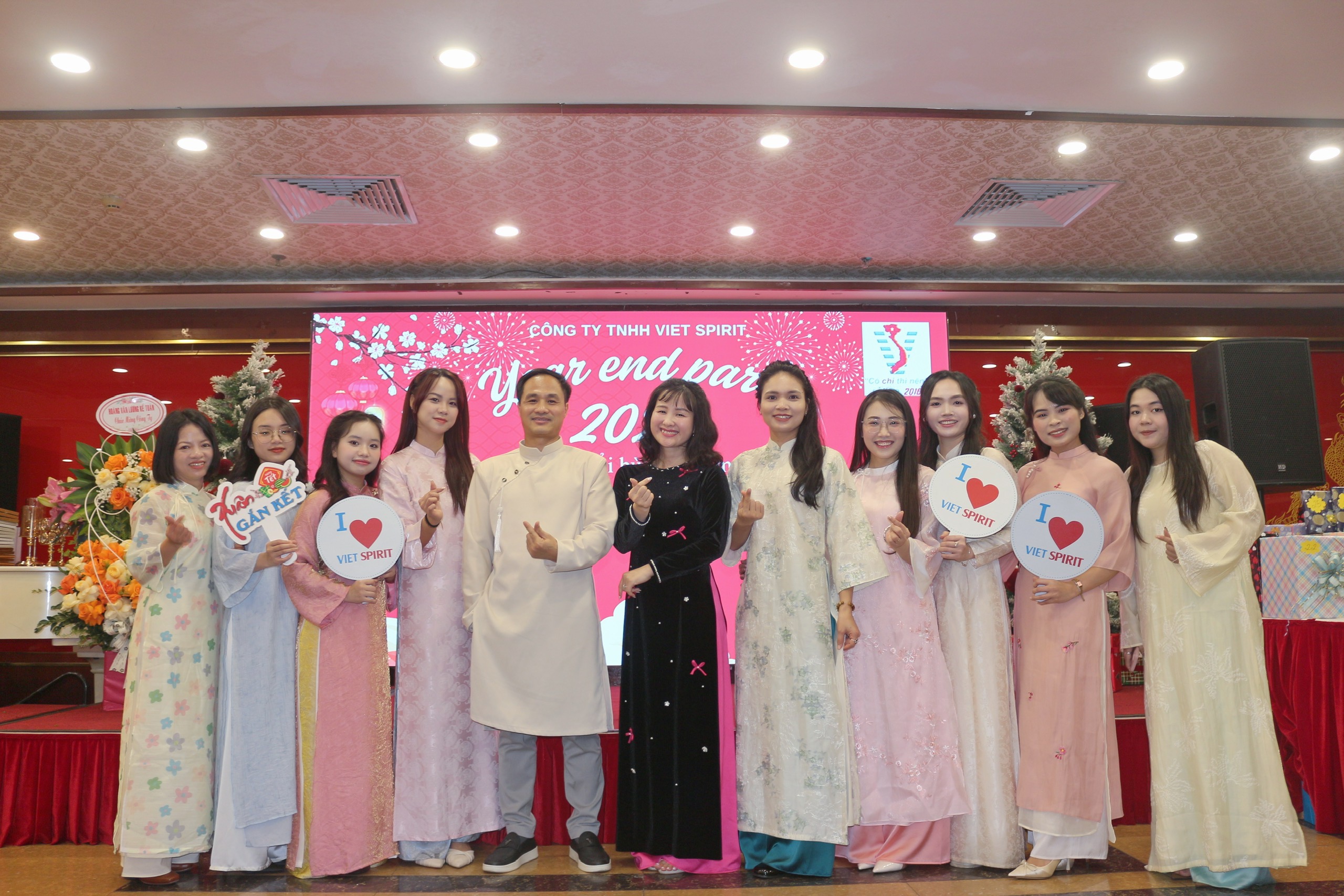 CHÀO THÁNG MỚI – DẤU MỐC 10 NĂM VIET SPIRIT (2016 – 2026)