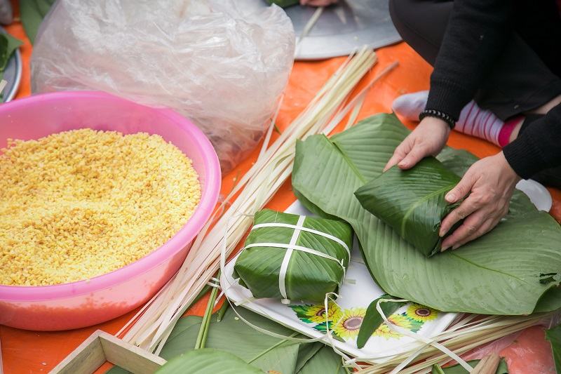 Đỗ xanh nấu bánh chưng nên chọn tại các chợ quê sẽ cho chất lượng tốt hơn