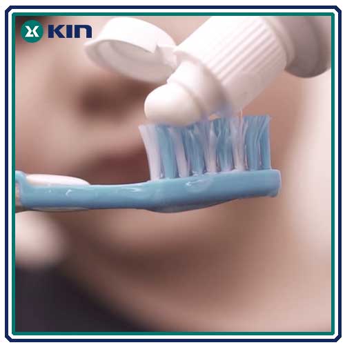 KEM ĐÁNH RĂNG FLUORIDE GIÚP RĂNG CHẮC KHỎE
