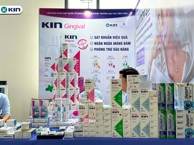 Gian hàng KIN Việt Nam tại hội nghị nha khoa VLU 2026