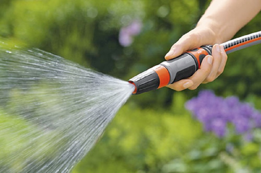 MÁY RỬA XE MINI CHÍNH HÃNG - GIÁ RẺ VÀ NHỮNG ĐIỀU CẦN BIẾT