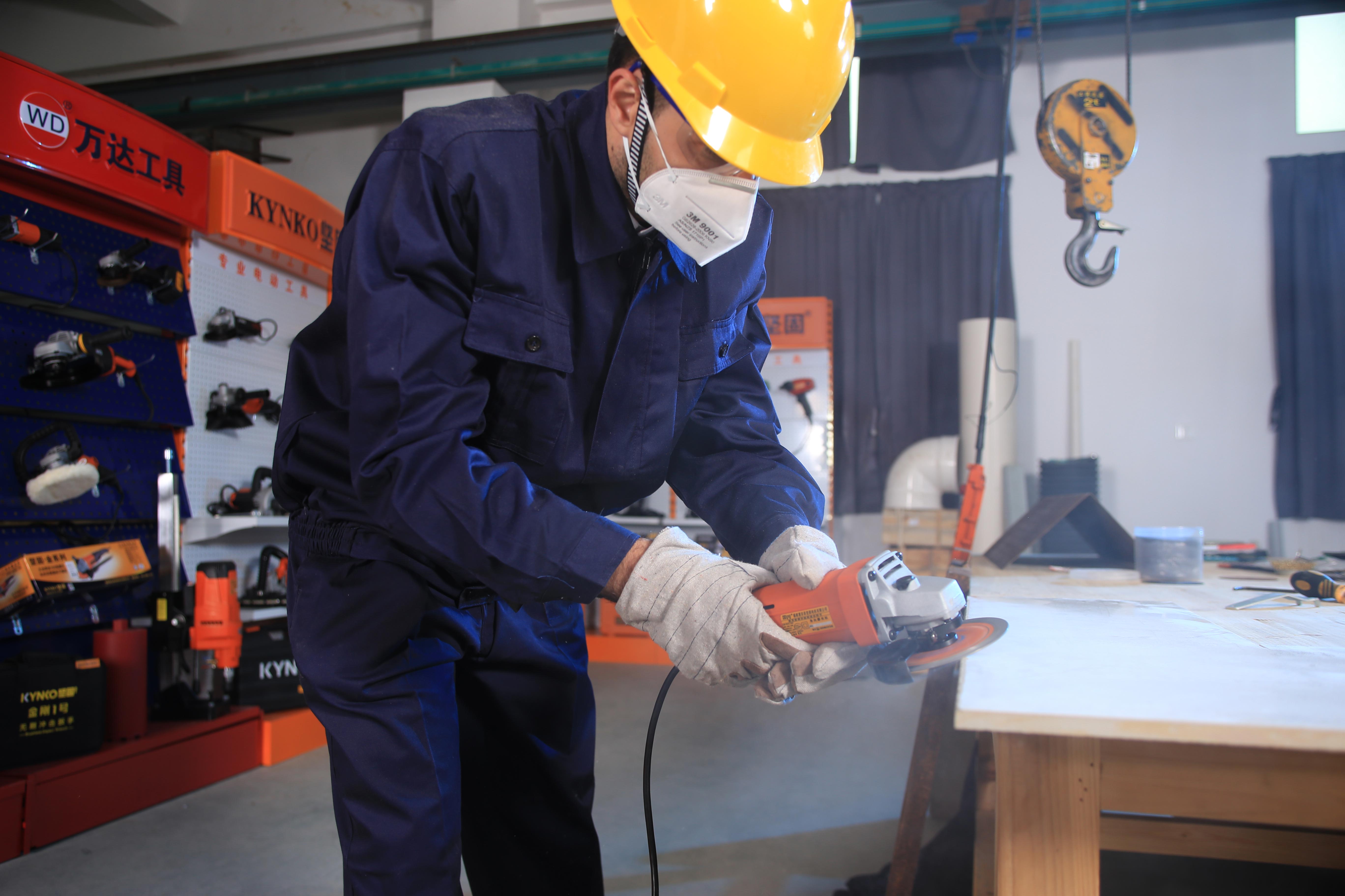 HƯỚNG DẪN SỬ DỤNG MÁY MÀI CẦM TAY AN TOÀN, HIỆU QUẢ.