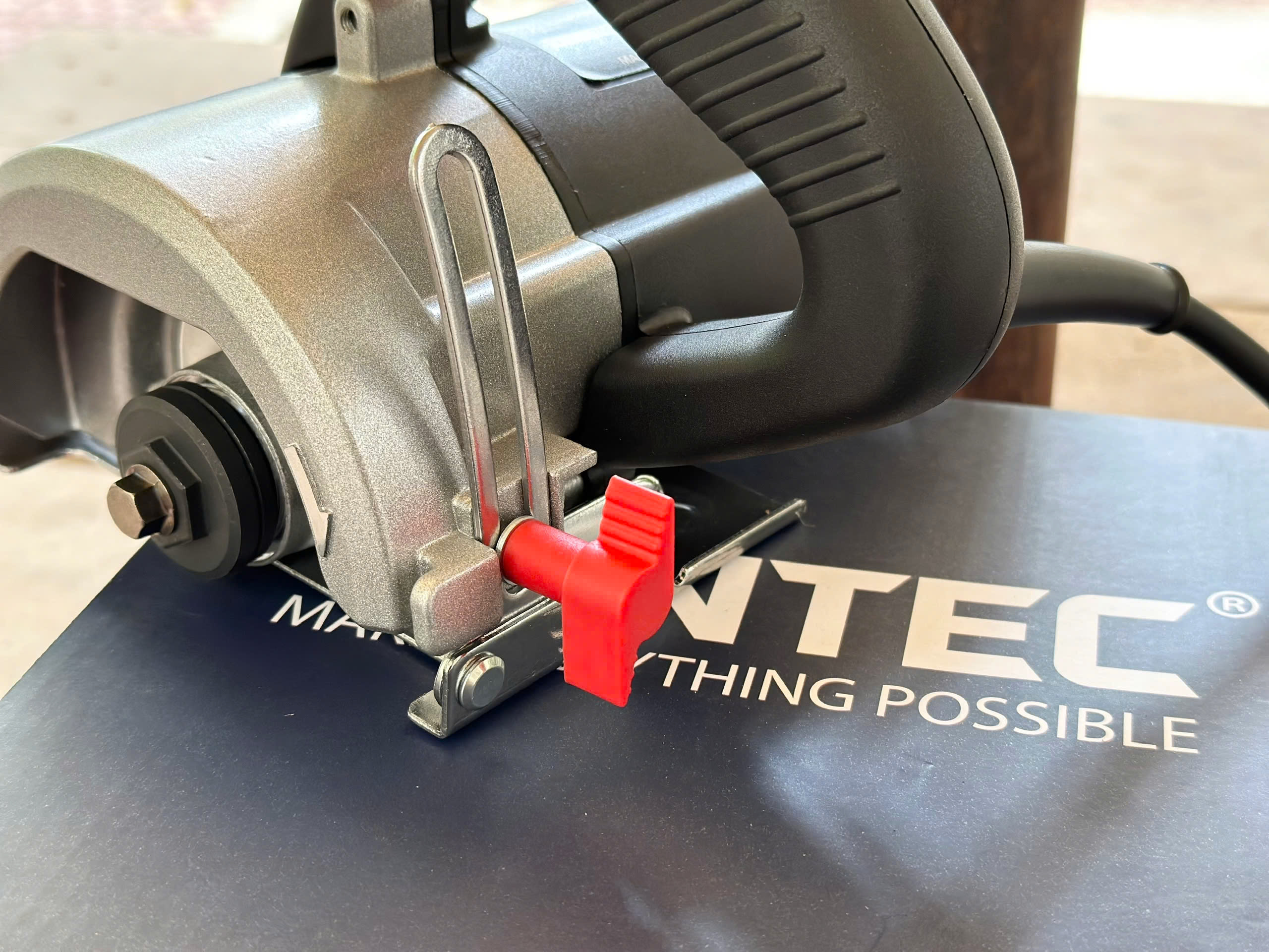 MÁY CẮT GẠCH KYNTEC KT20 - 110P