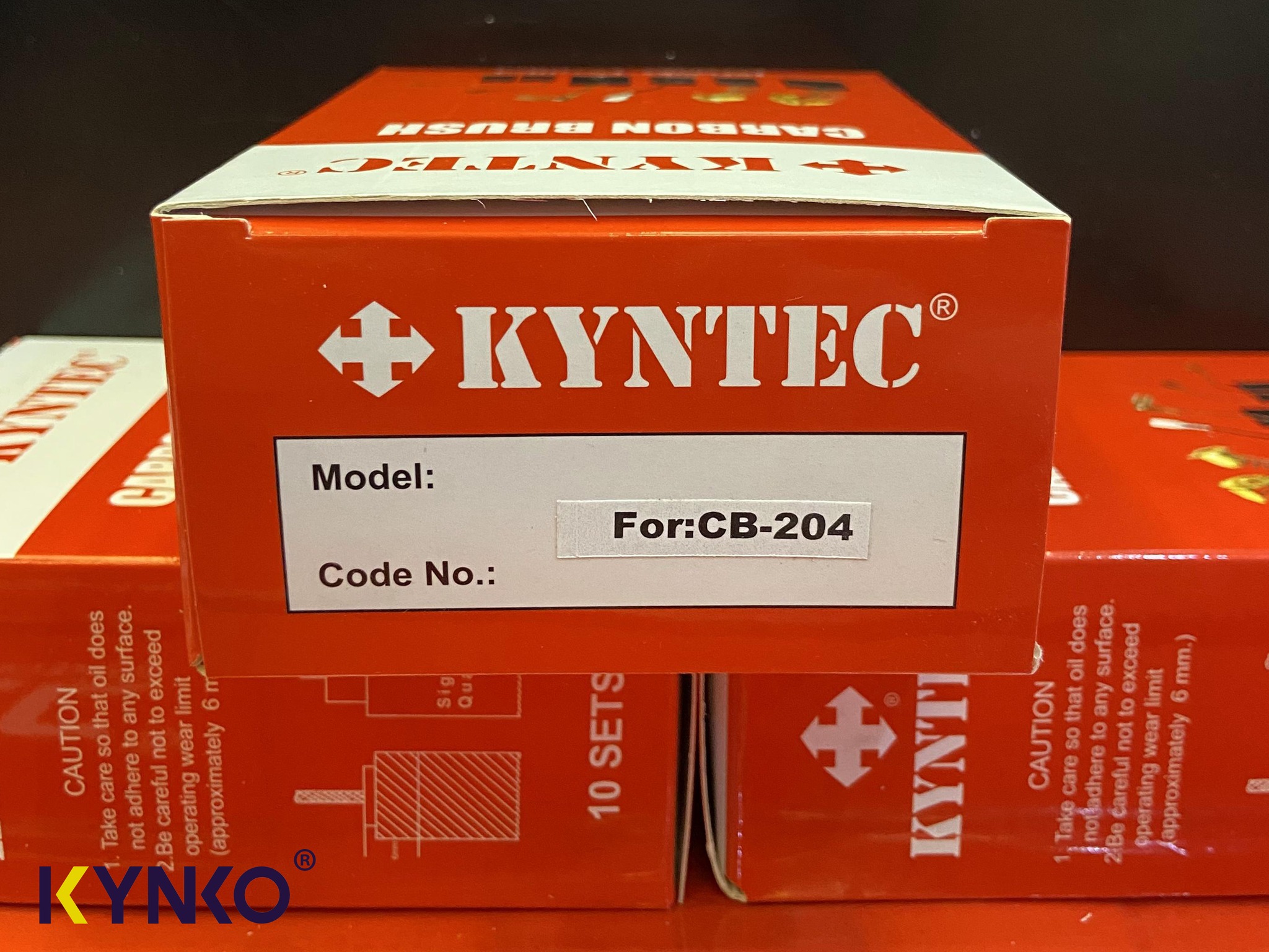 CHỔI THAN KYNTEC