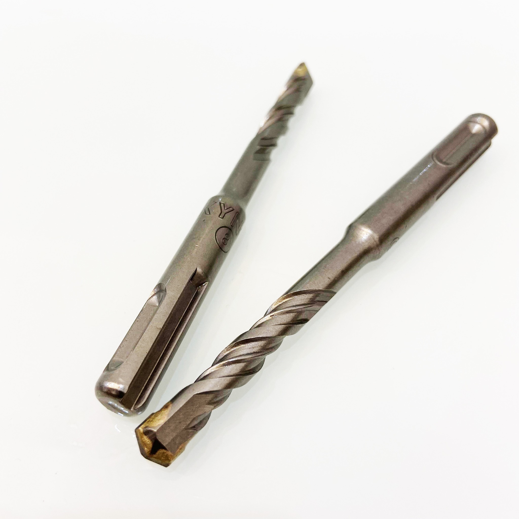 PHI Ø8 DÀI 110MM ĐẦU DẸT MŨI KHOAN BÊ TÔNG SDS KYNKO MKDBTSDSP-8110