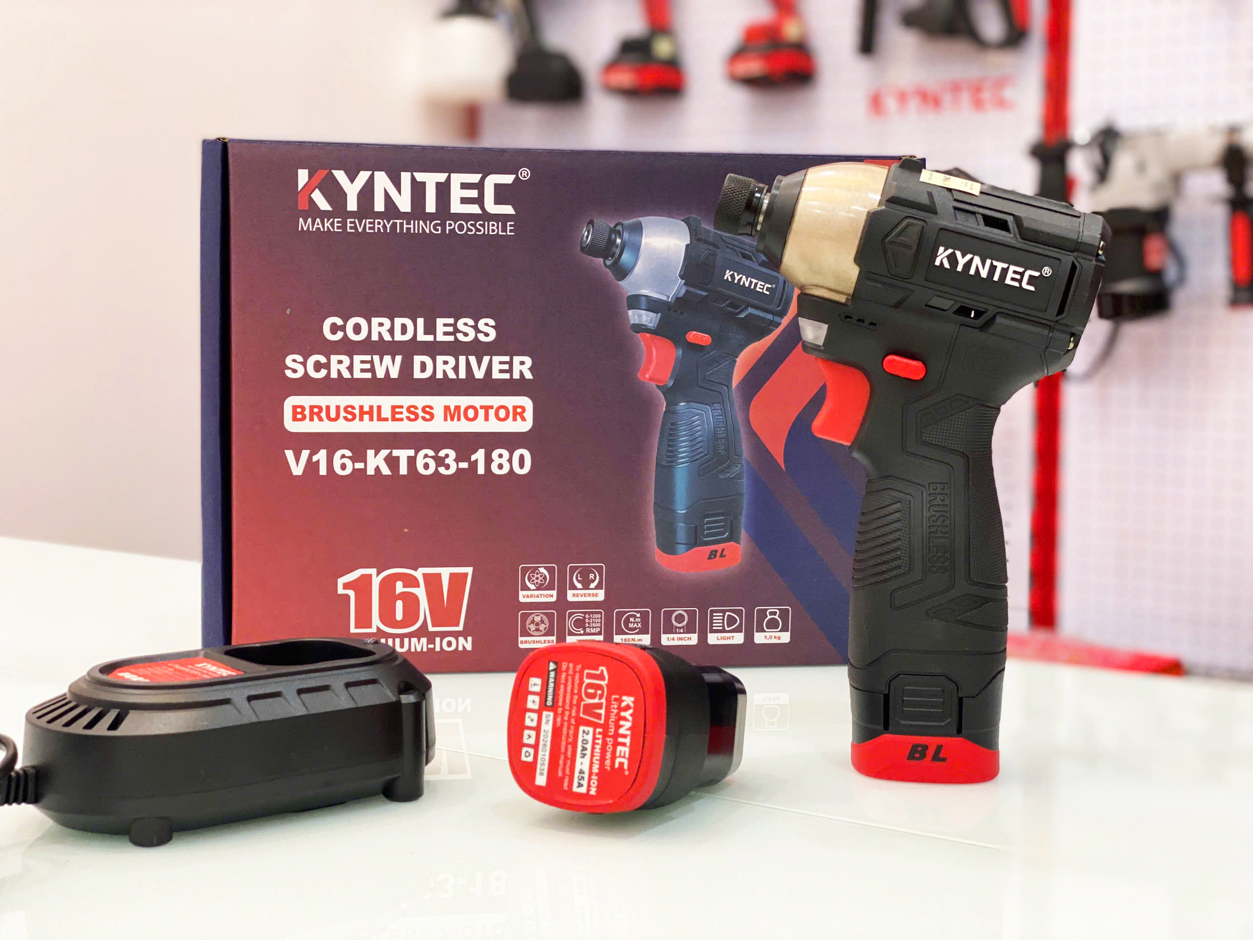 BỘ CHUYÊN BẮT VÍT PIN 16V KYNTEC KT63 - 180