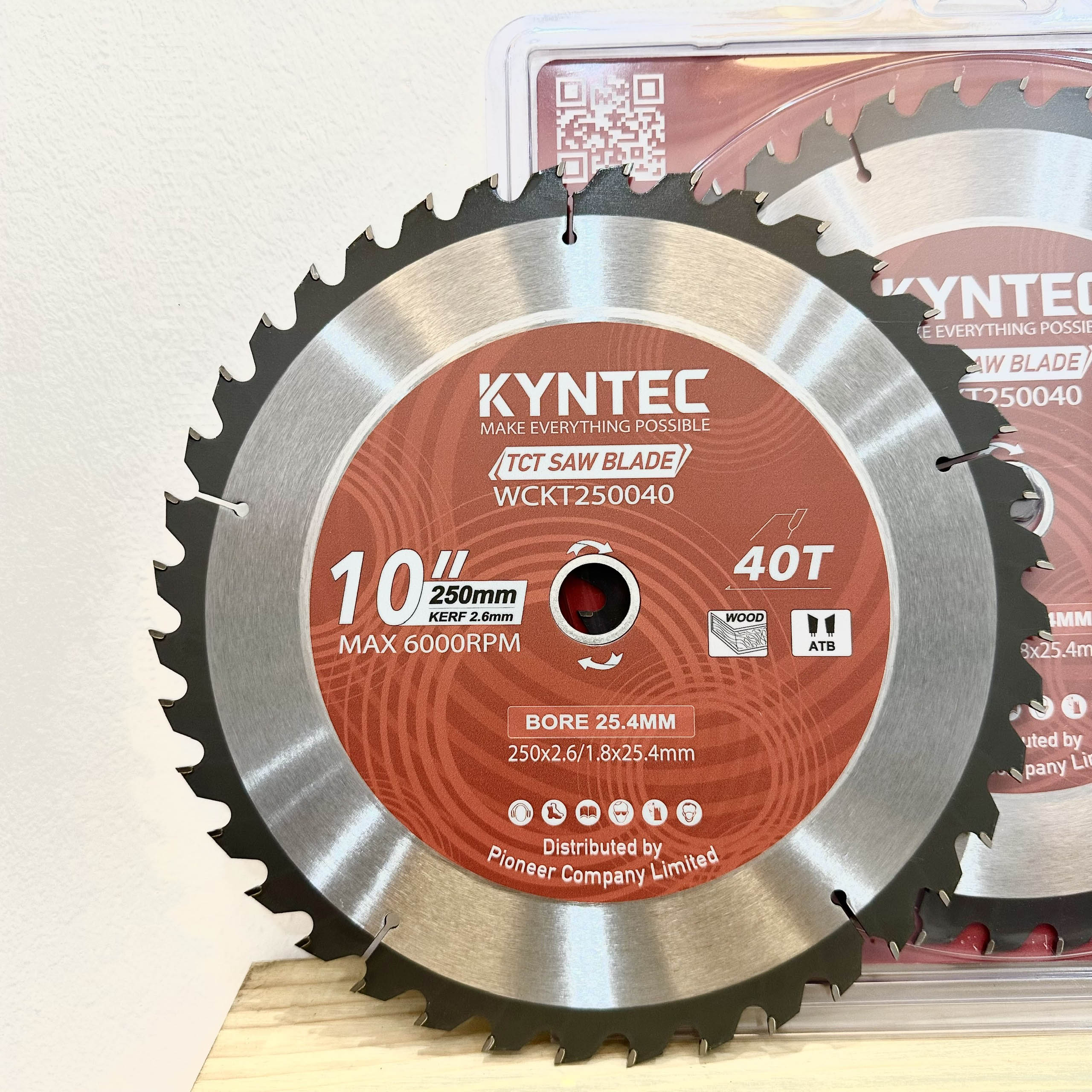 LƯỠI CƯA GỖ TCT 250MM 40 RĂNG KYNTEC WCKT250040