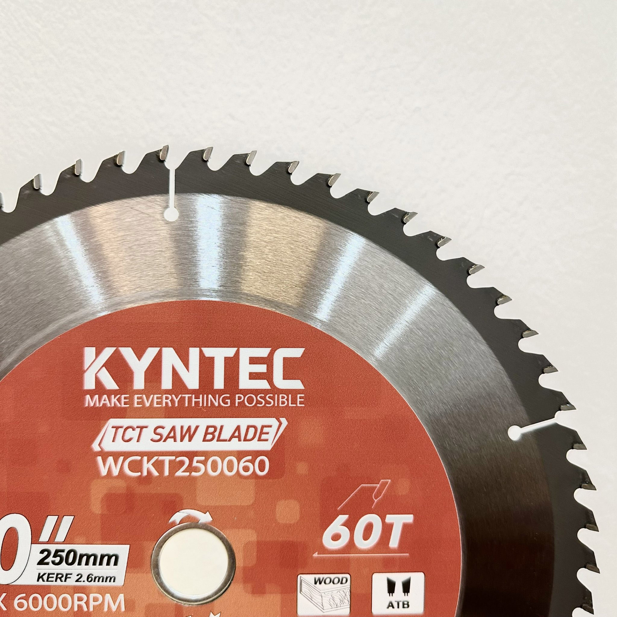 LƯỠI CƯA GỖ TCT 250MM 60 RĂNG KYNTEC WCKT250060