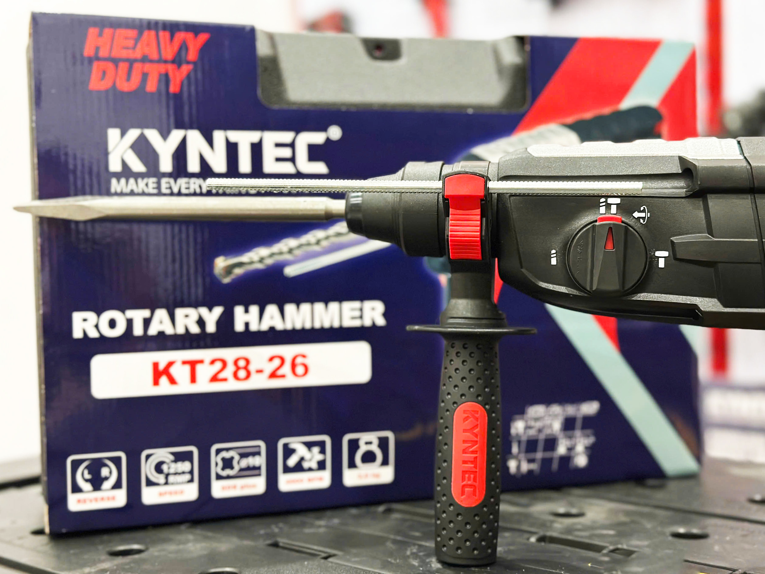 MÁY KHOAN BÊ TÔNG KYNTEC KT28 - 26