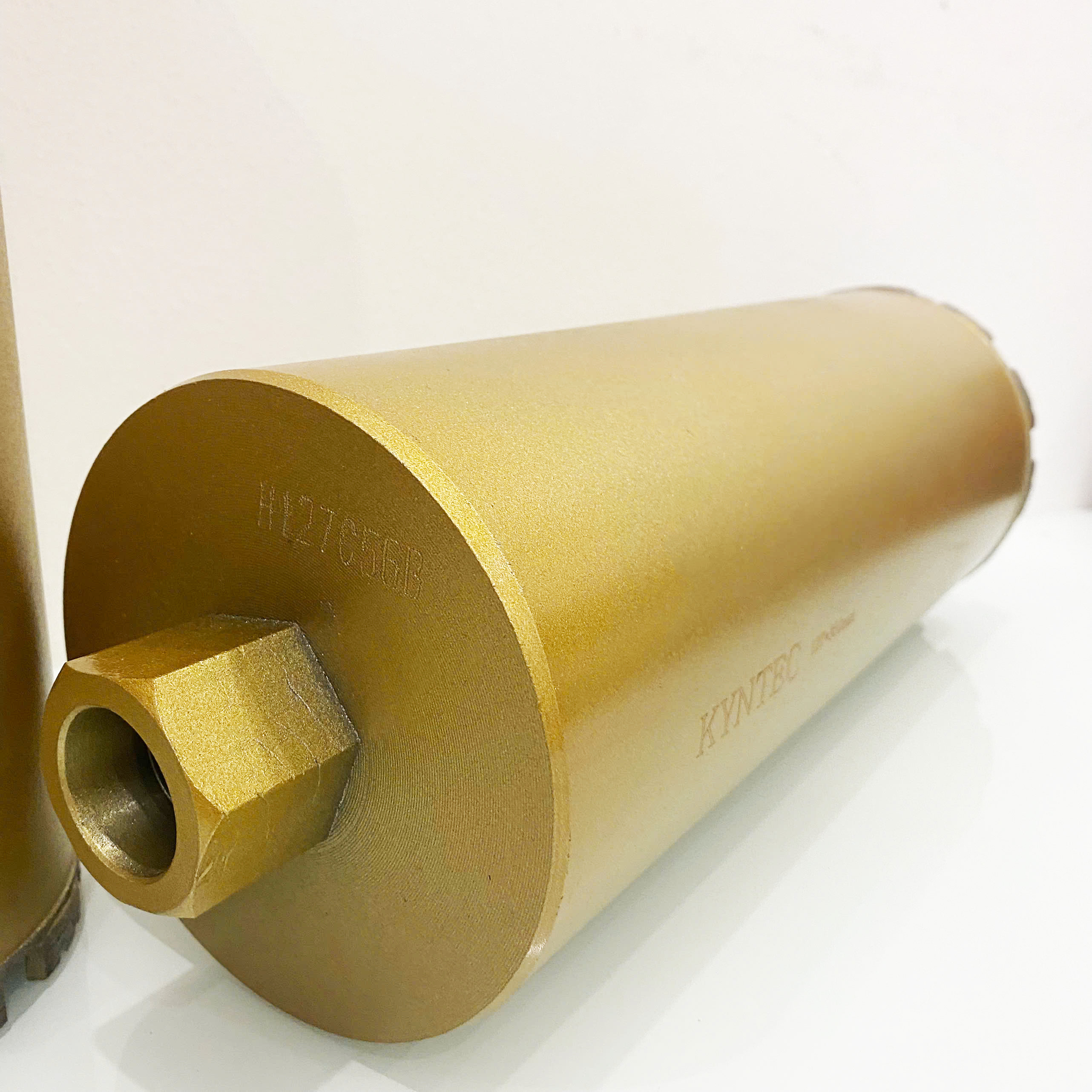 PHI Ø 127 DÀI 350MM MŨI KHOAN RÚT LÕI ƯỚT KYNTEC 350x127MM MRLKT350127U