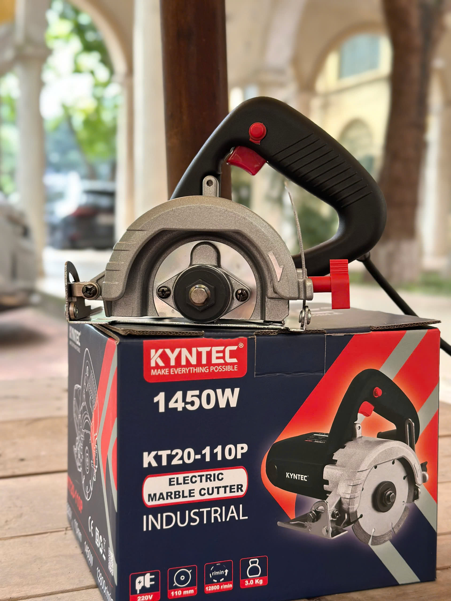 MÁY CẮT GẠCH KYNTEC KT20 - 110P