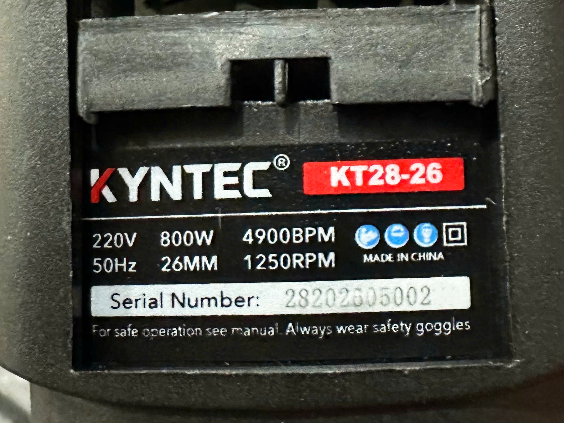 MÁY KHOAN BÊ TÔNG KYNTEC KT28 - 26