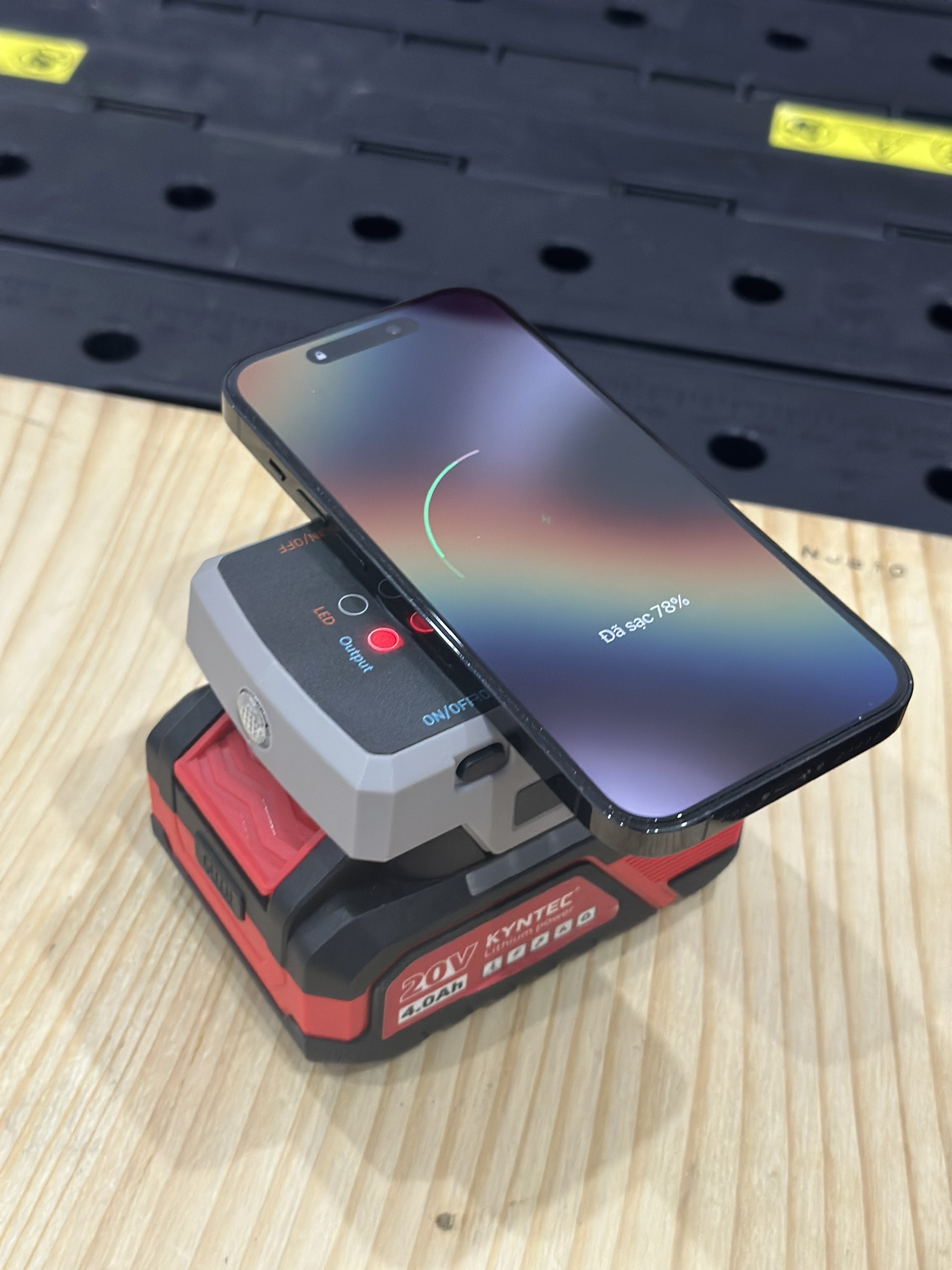 DOCK SẠC KHÔNG DÂY KYNTEC