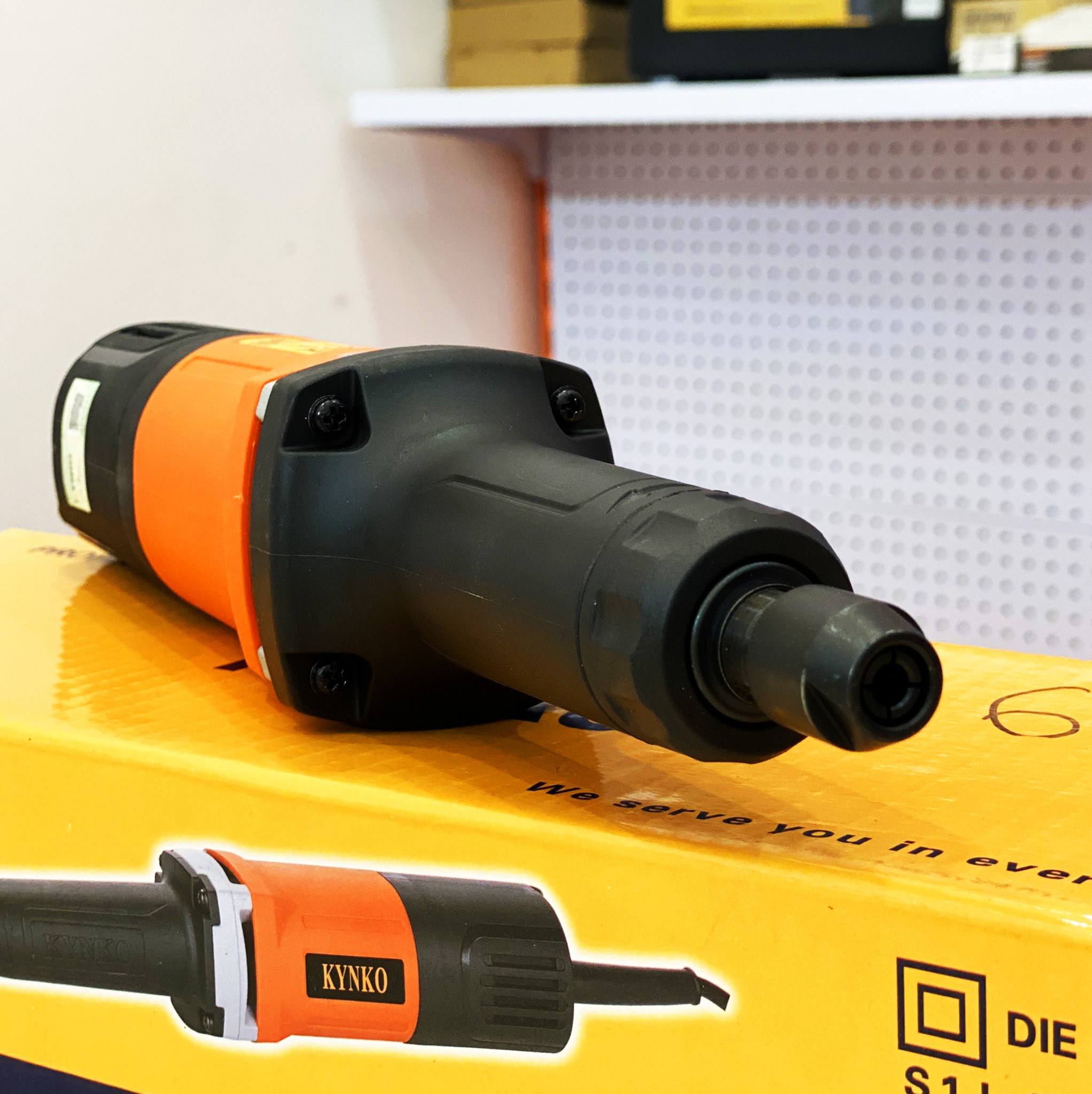 MÁY MÀI KHUÔN LỖ KYNKO S1J-KD03-25 (#6036)