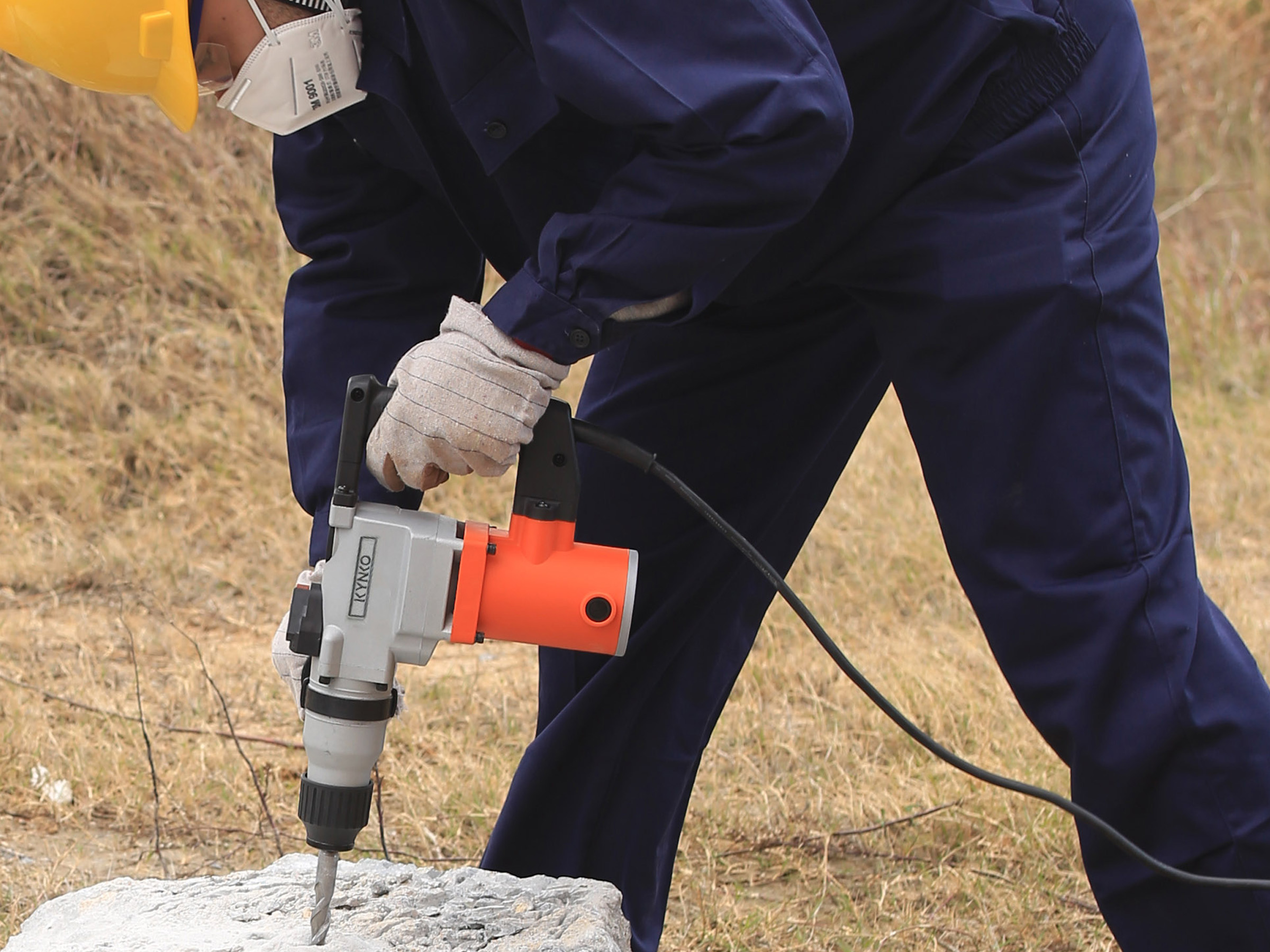 MÁY KHOAN BÚA KYNKO KD08 - J1C-KD08-26 (#60101)