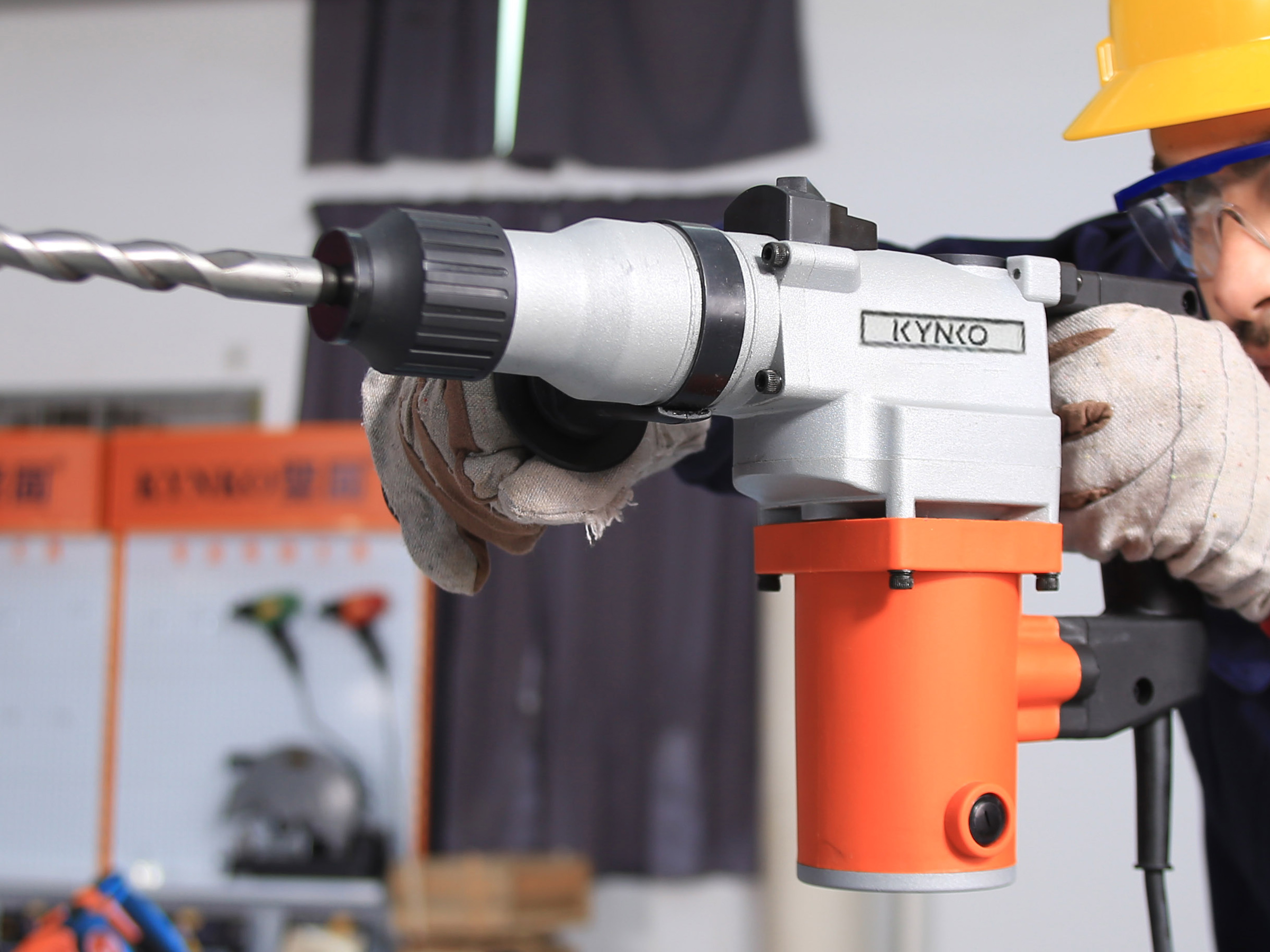 MÁY KHOAN BÚA KYNKO KD08 - J1C-KD08-26 (#60101)