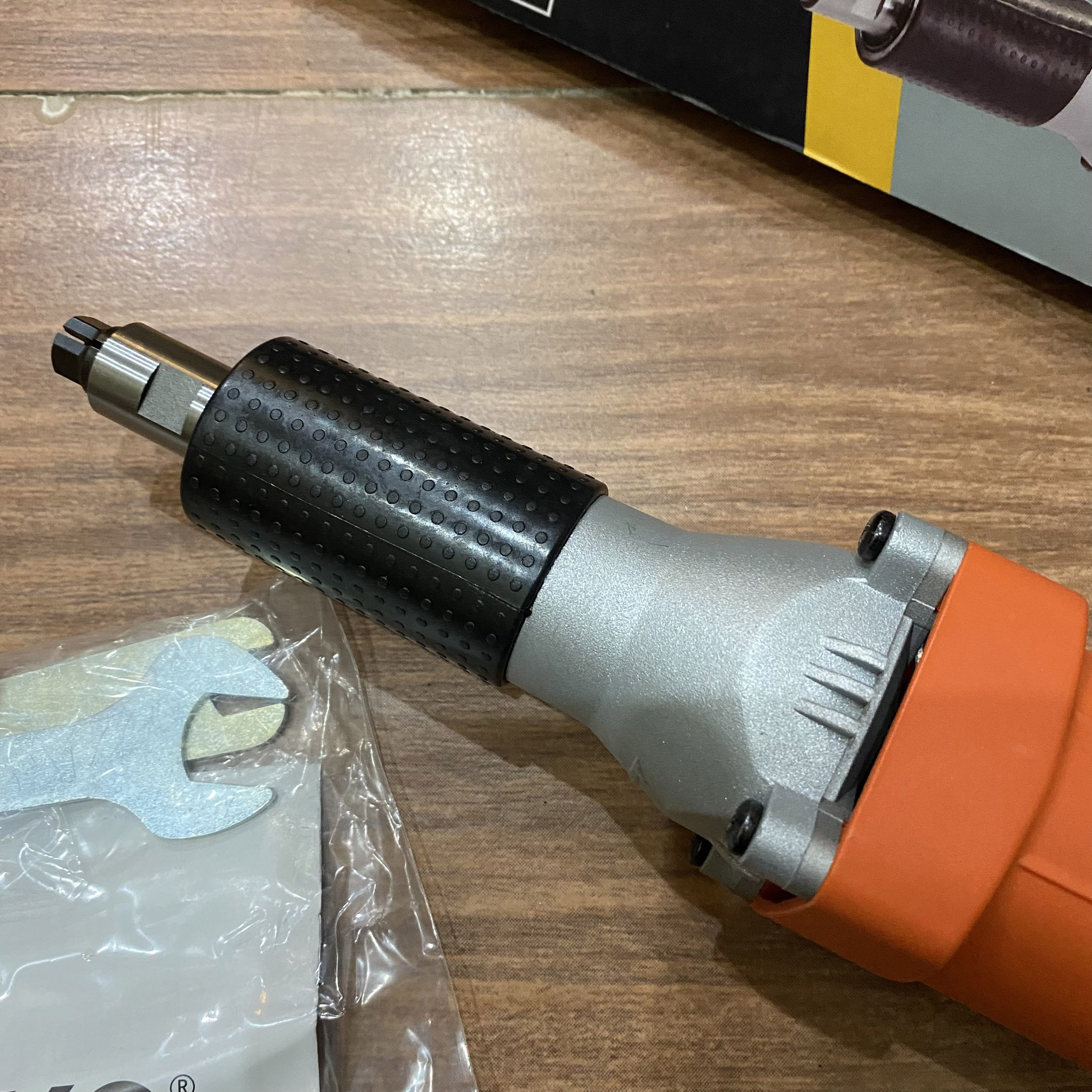 MÁY MÀI KHUÔN LỖ KYNKO S1J-KD42-25 (#6422)