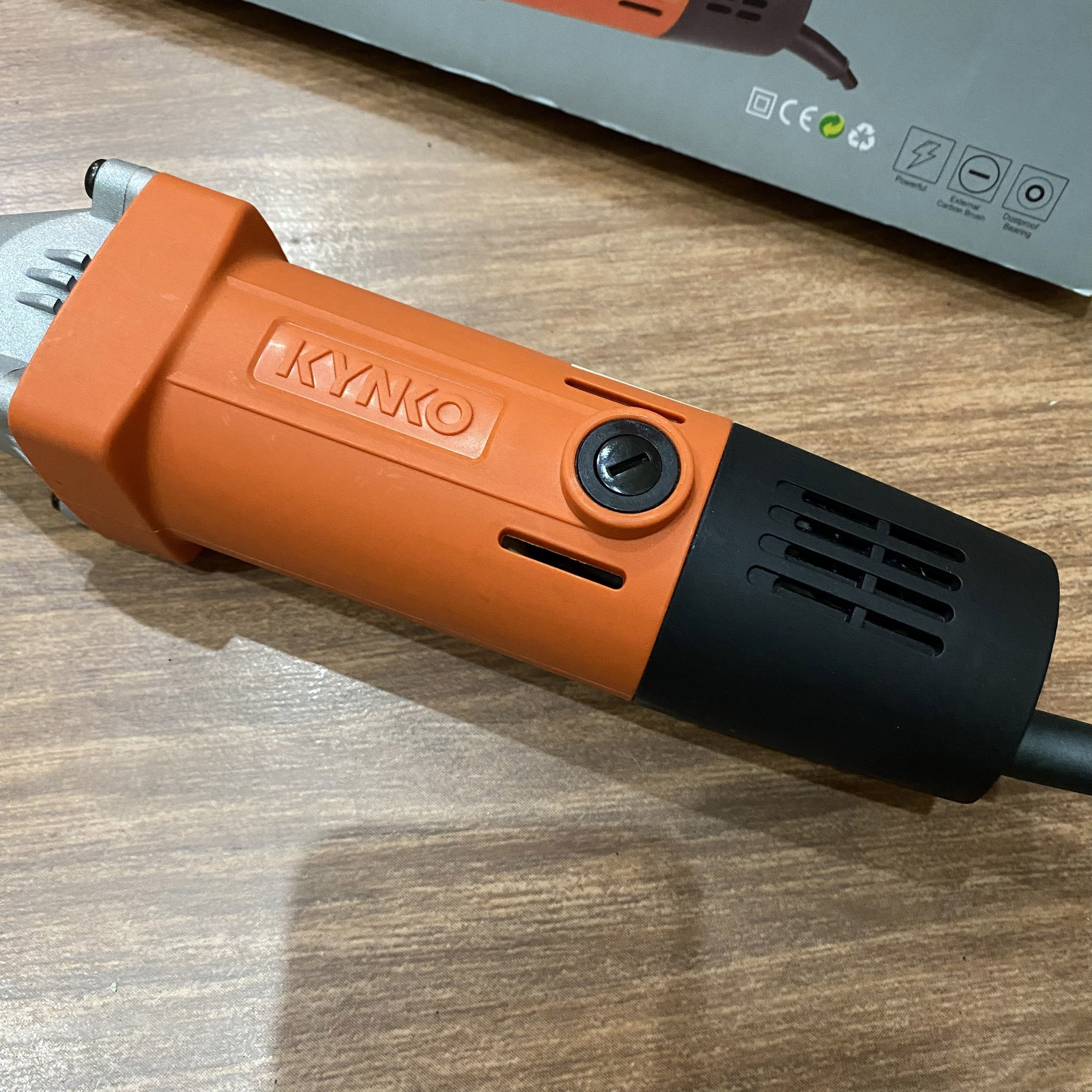 MÁY MÀI KHUÔN LỖ KYNKO S1J-KD42-25 (#6422)