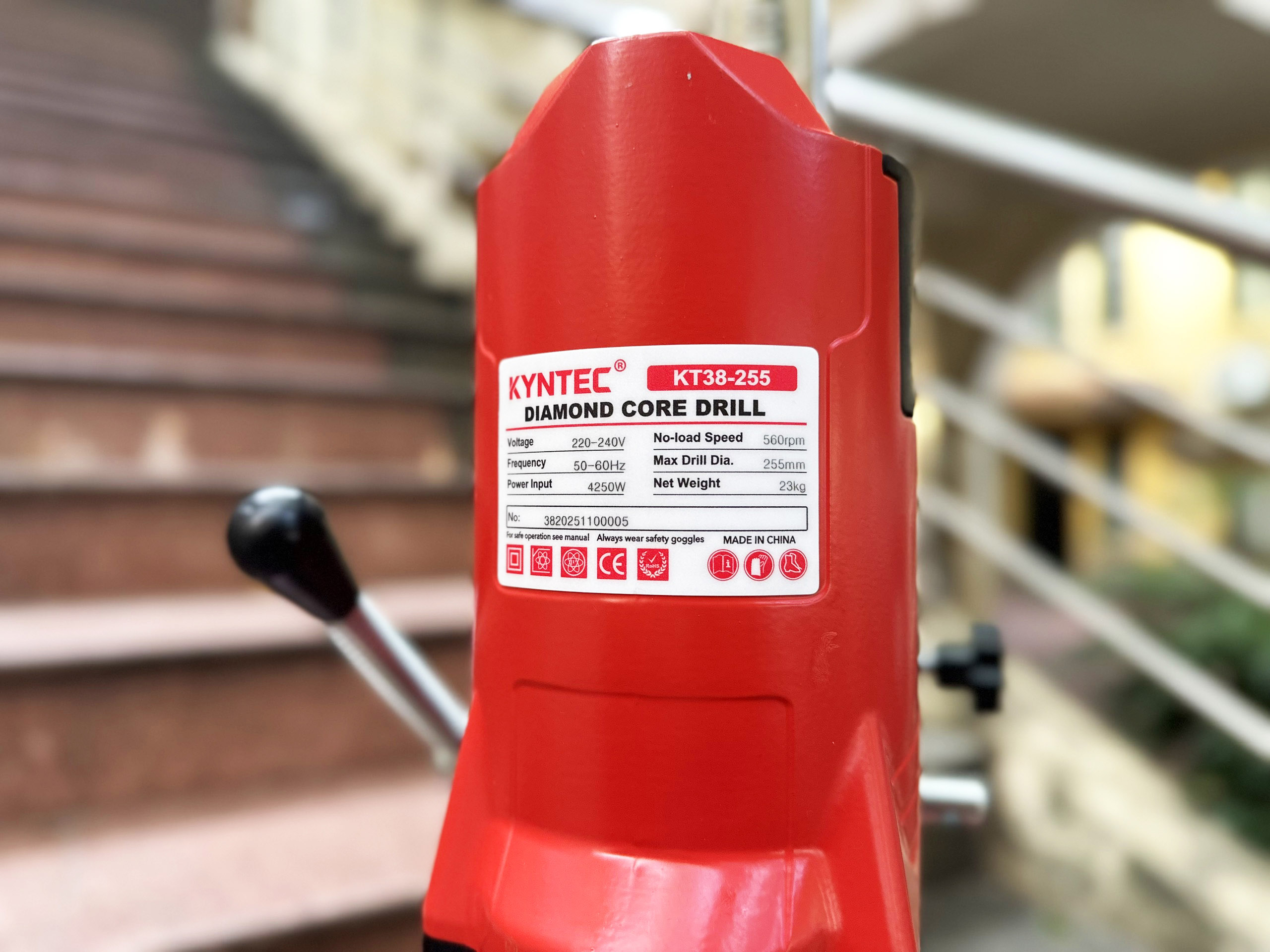 MÁY KHOAN RÚT LÕI KYNTEC KT38 - 255