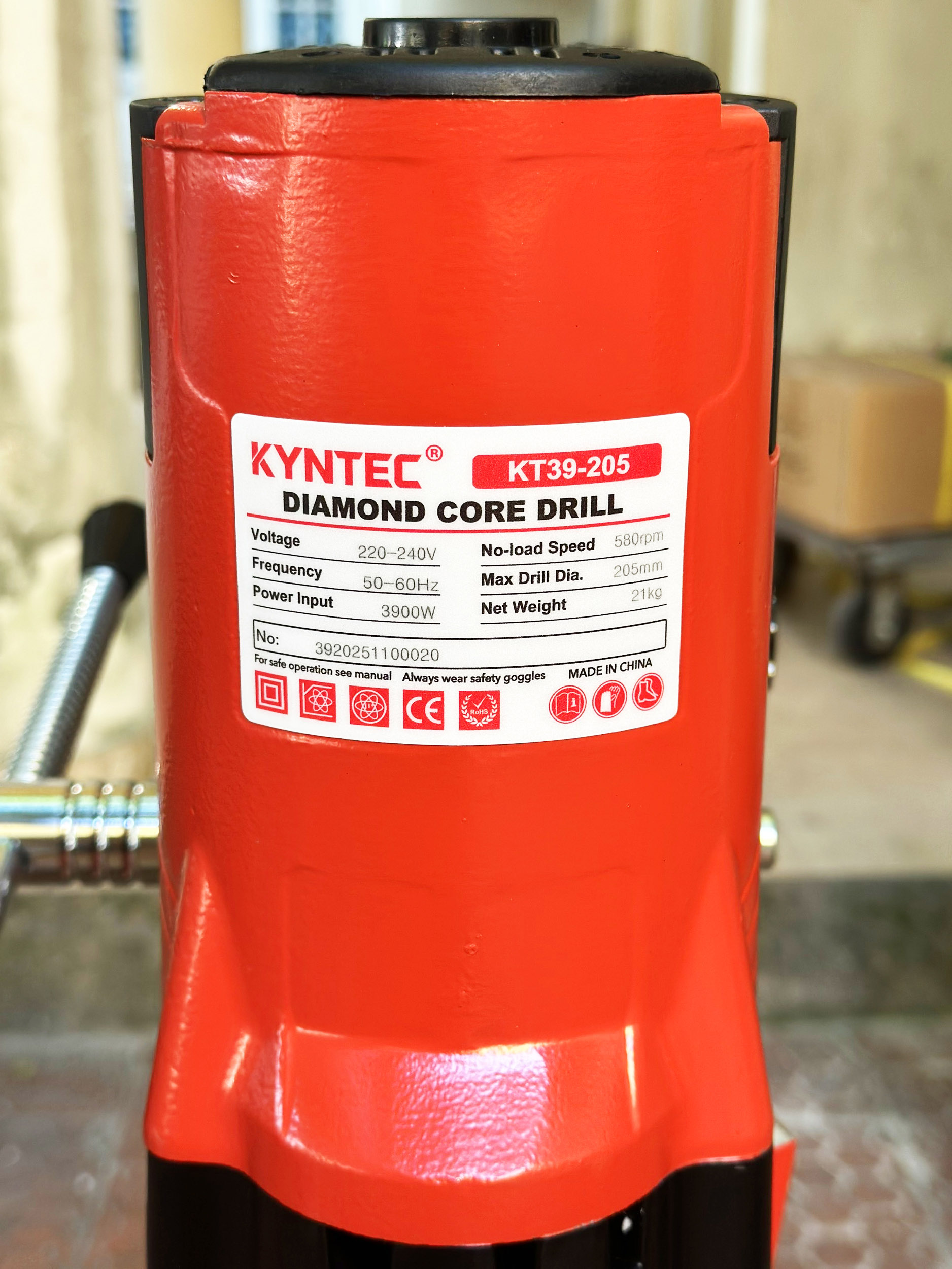 MÁY KHOAN RÚT LÕI KYNTEC KT39 - 205