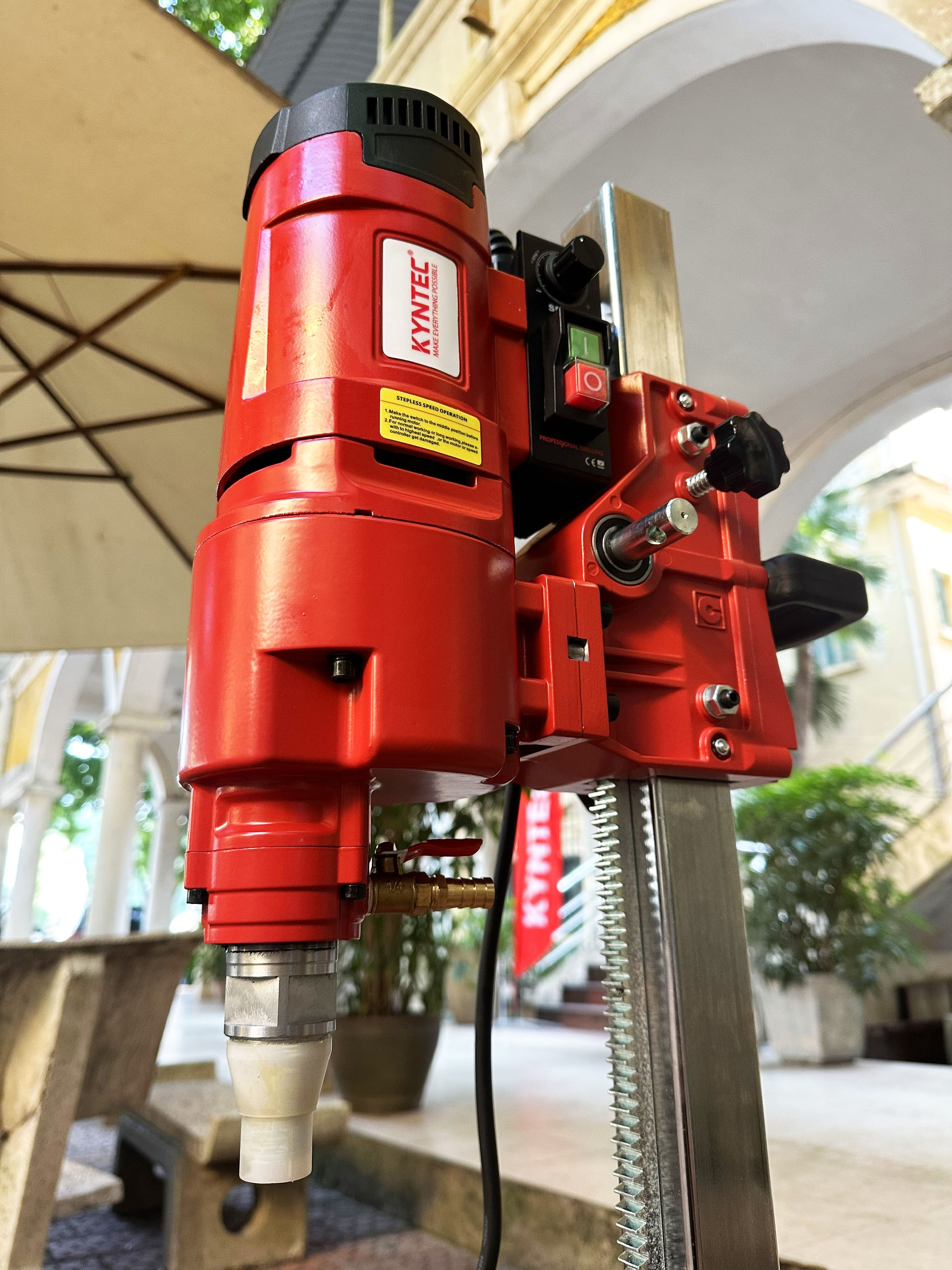 MÁY KHOAN RÚT LÕI KYNTEC KT40-205E