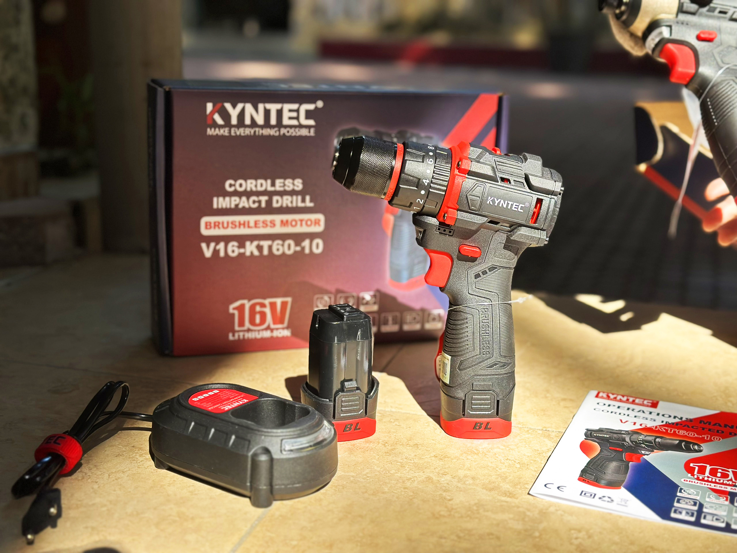 BỘ KHOAN PIN KYNTEC KT60 - 10