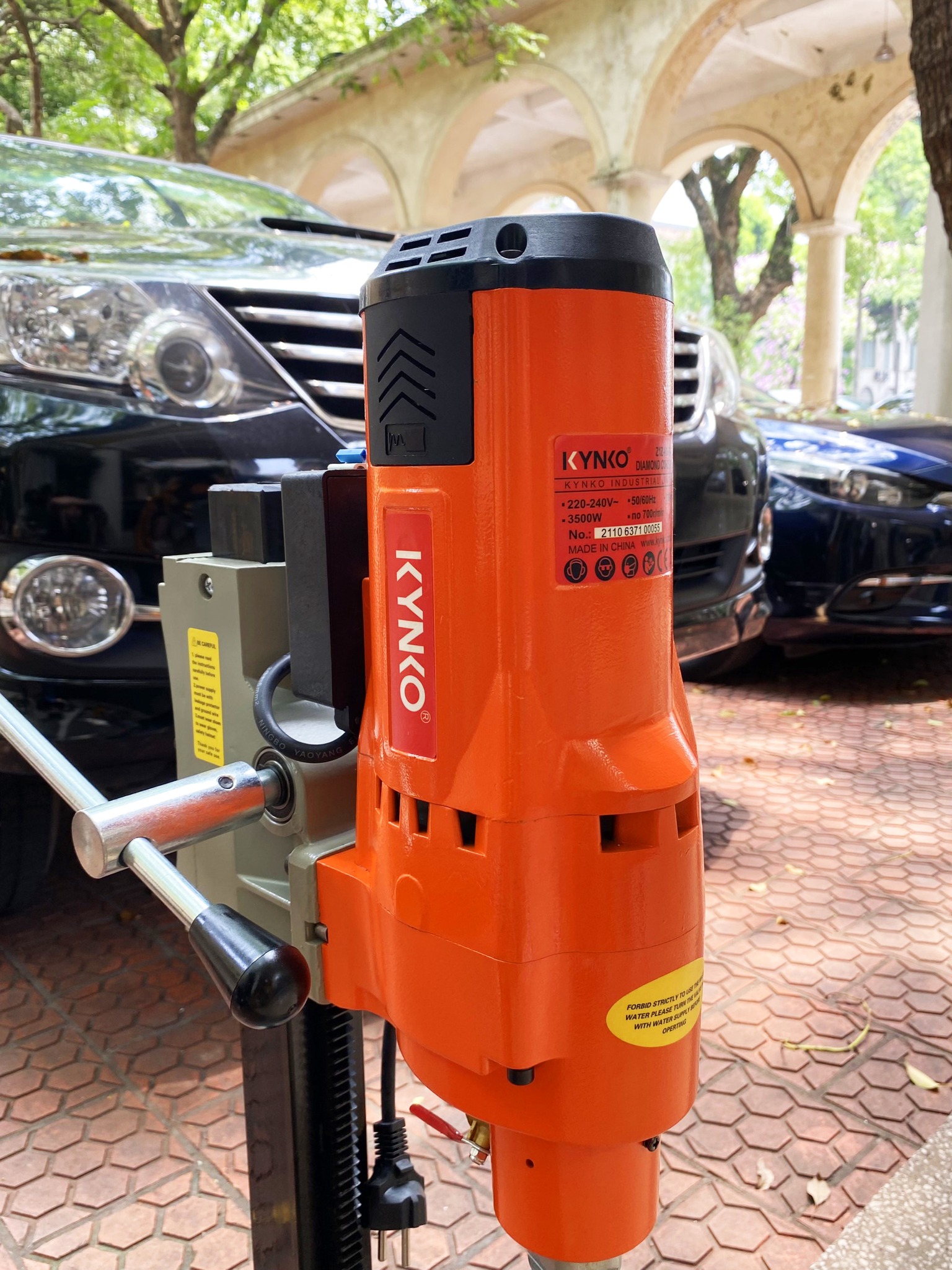 MÁY KHOAN RÚT LÕI CẦM TAY KYNKO Z1Z-KD37-230